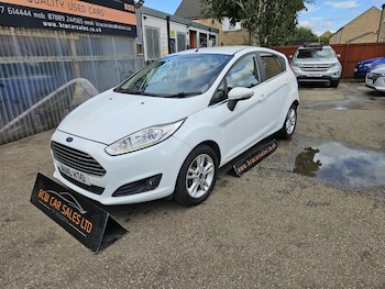 Used Ford Fiesta 2016 for sale - 75915424: Photo