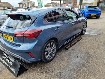 Used Ford Focus 2022 for sale - 79132305: Photo