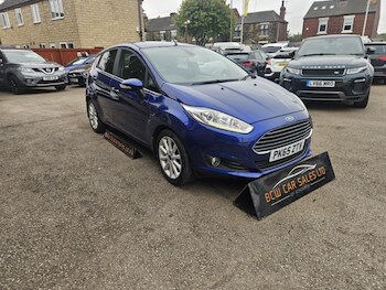 Used Ford Fiesta 2015 for sale - 75635180: Photo