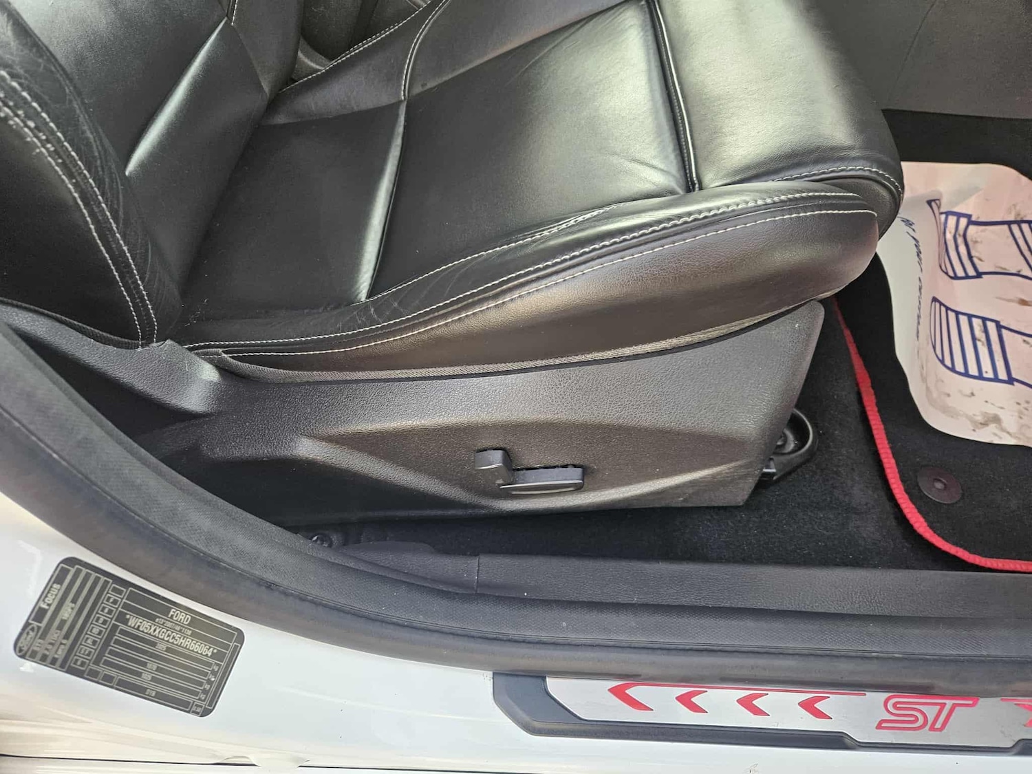 Used Ford Focus 2017 for sale - 76715392: Photo 30