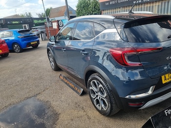 Used Renault Captur 2022 for sale - 79532303: Photo