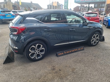 Used Renault Captur 2022 for sale - 79532303: Photo