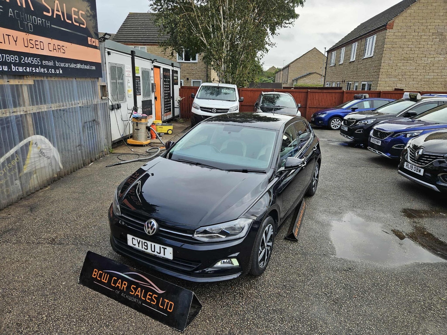 Used Volkswagen Polo for sale - 76995189: Photo 2