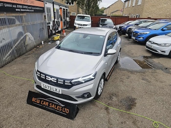Used Dacia Sandero 2023 for sale - 76989654: Photo