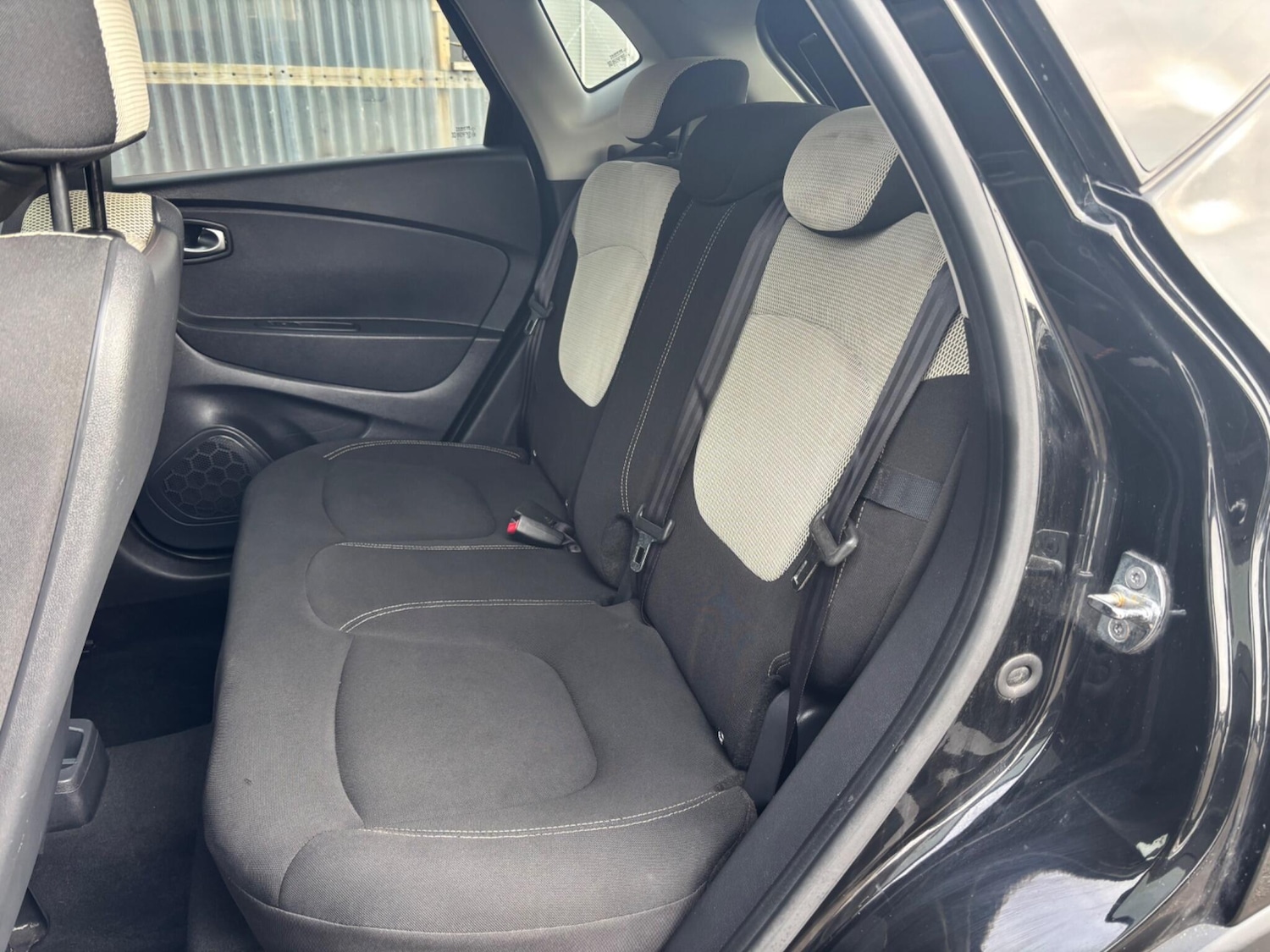 Used Renault Captur for sale - 77696119: Photo 22