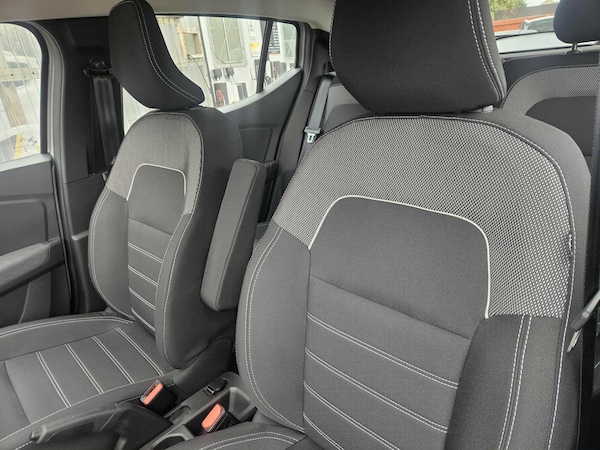 Used Dacia Sandero 2023 for sale - 76283131: Photo 17