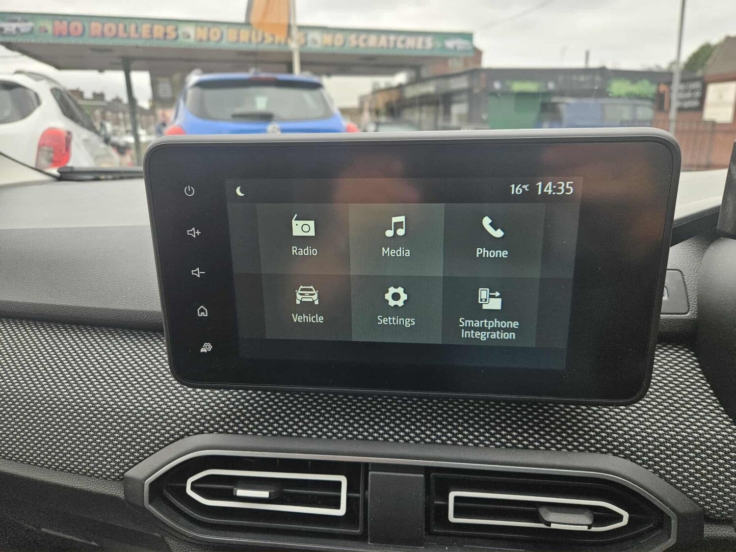 Used Dacia Sandero 2023 for sale - 76283131: Photo 24