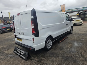 Used Vauxhall Vivaro 2018 for sale - 75635700: Photo