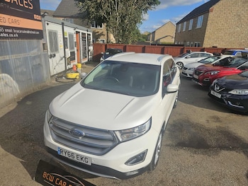 Used Ford Edge 2017 for sale - 76137327: Photo 2