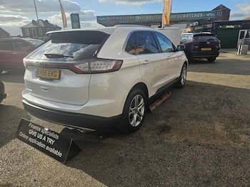 Used Ford Edge 2017 for sale - 76137327: Photo 4