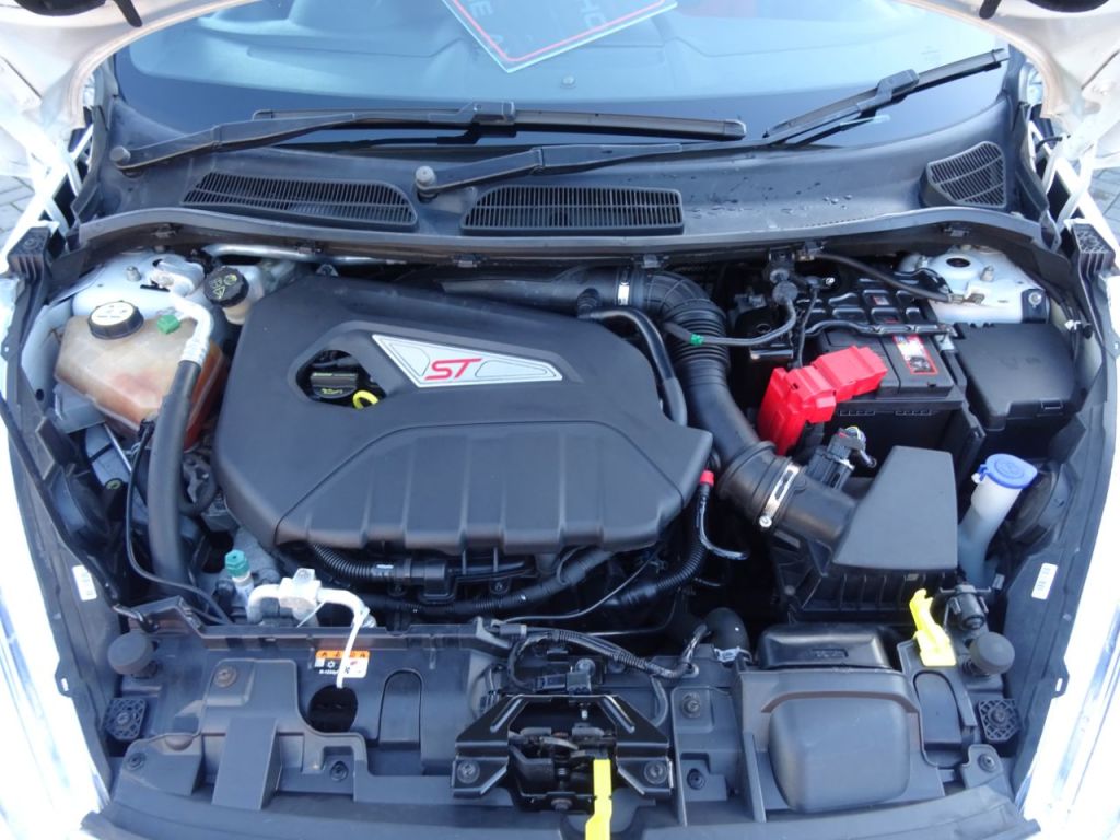 Used Ford Fiesta 2017 for sale - 76782836: Photo 12