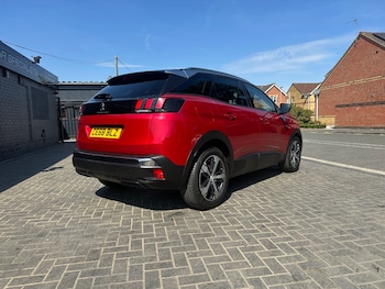 Used Peugeot 3008 2018 for sale - 79379241: Photo