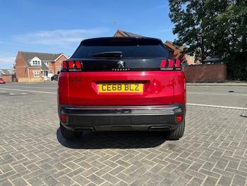 Used Peugeot 3008 2018 for sale - 79379241: Photo