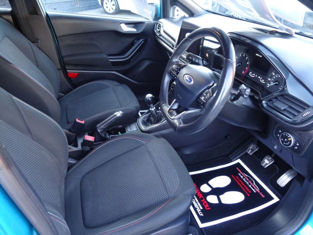 Used Ford Fiesta 2017 for sale - 76782838: Photo 9