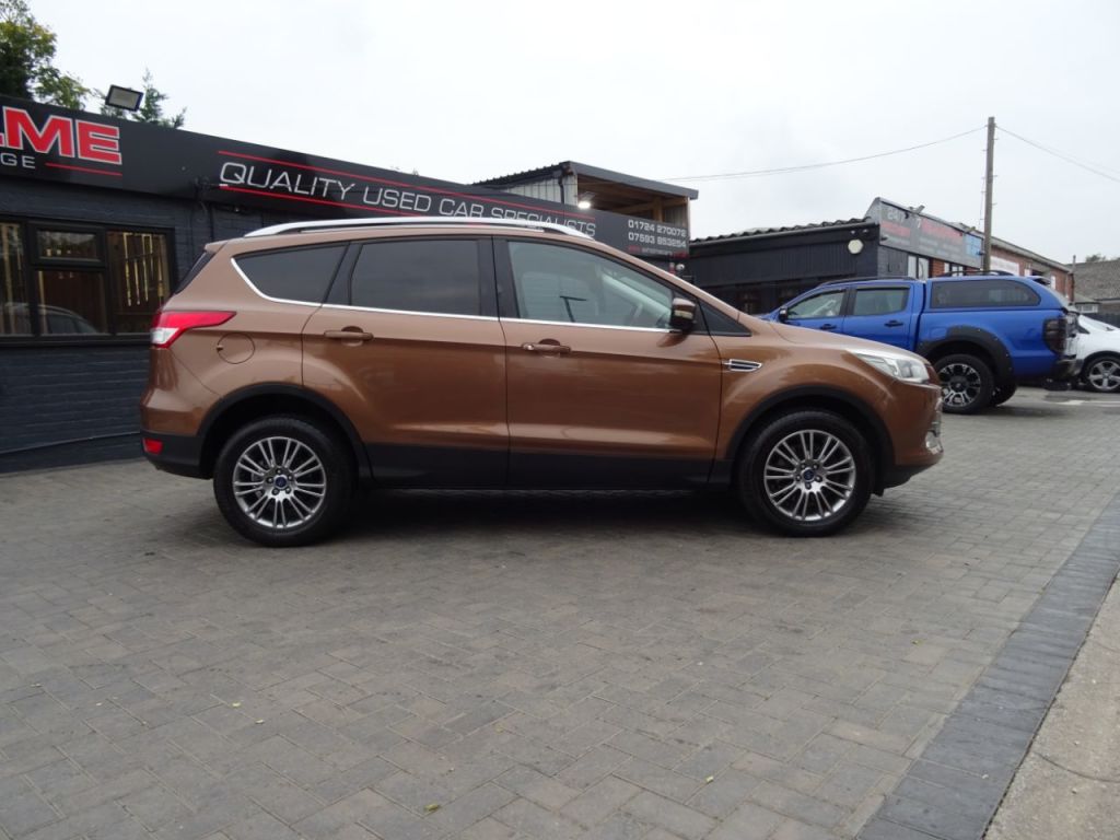 Used Ford Kuga 2013 for sale - 76303204: Photo 2