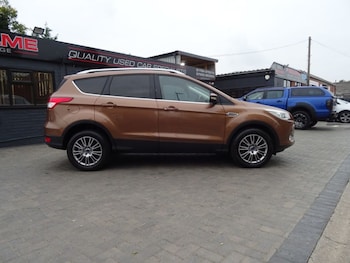 Used Ford Kuga 2013 for sale - 76303204: Photo 2
