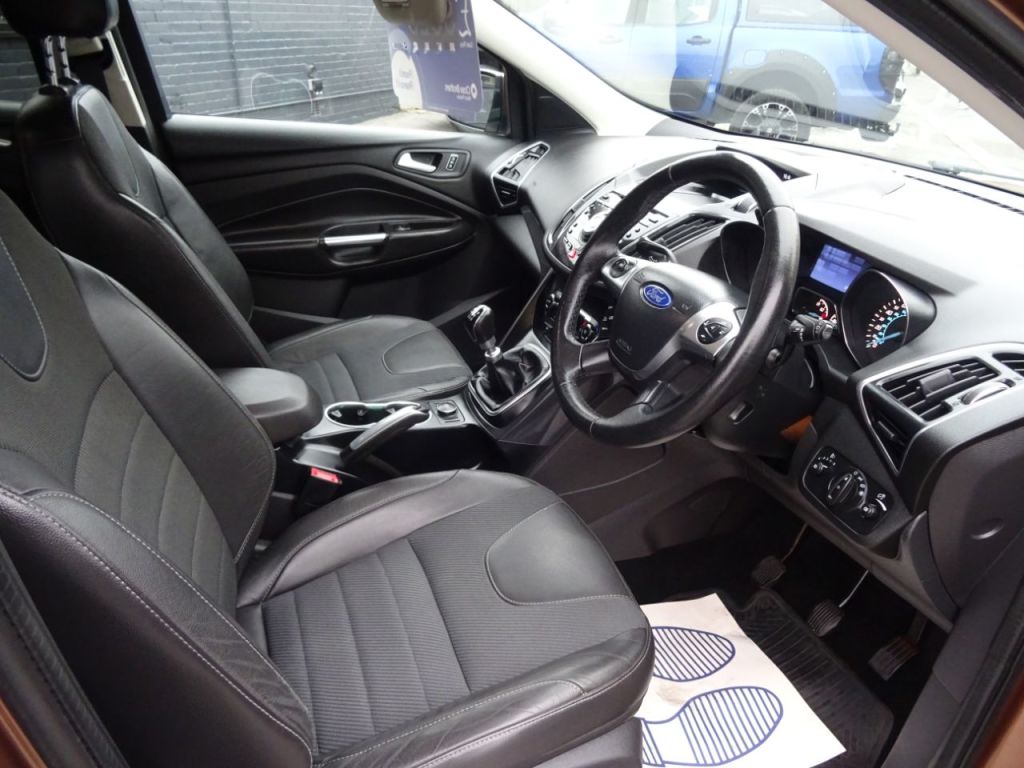 Used Ford Kuga 2013 for sale - 76303204: Photo 9