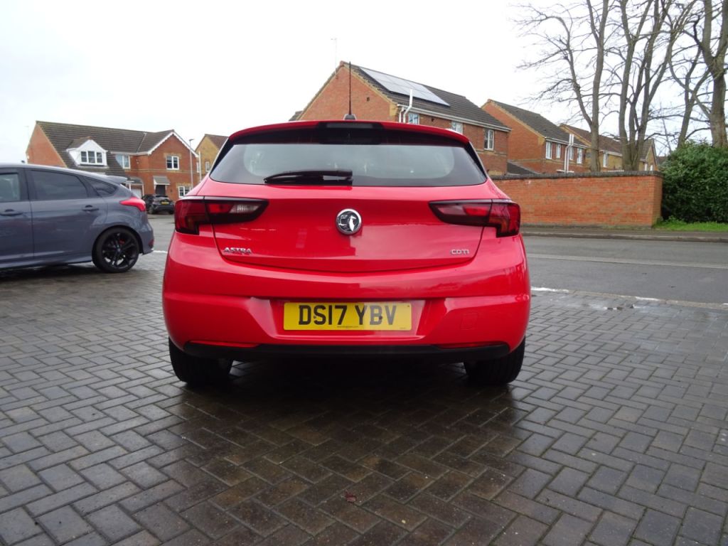 Used Vauxhall Astra 2017 for sale - 77171492: Photo 4