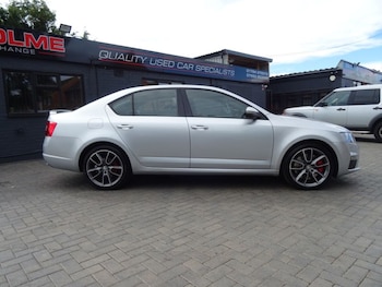 Used Skoda Octavia 2015 for sale - 75875051: Photo