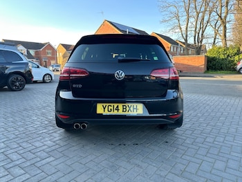 Used Volkswagen Golf 2014 for sale - 77845124: Photo