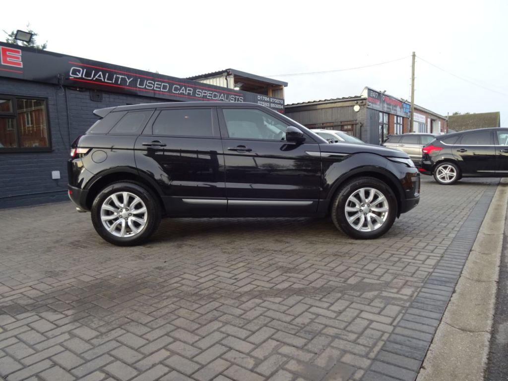 Used Land Rover Range Rover Evoque 2016 for sale - 76416391: Photo 2
