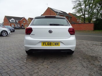 Used Volkswagen Polo 2018 for sale - 76319504: Photo