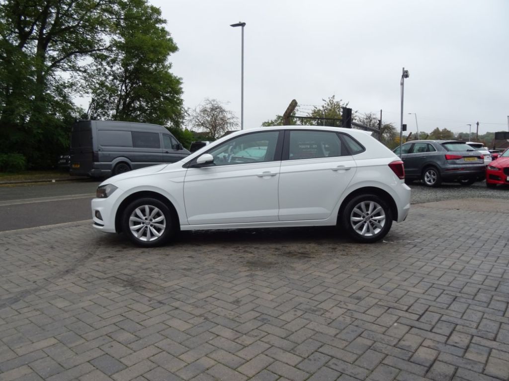Used Volkswagen Polo 2018 for sale - 76319504: Photo 6