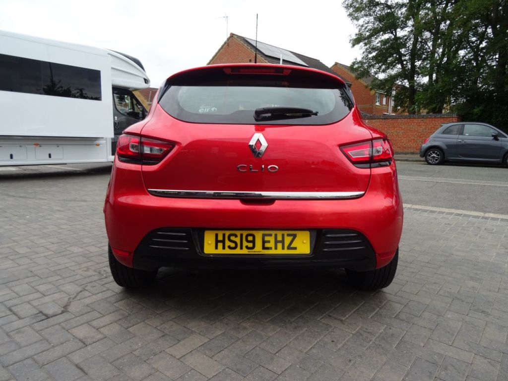Used Renault Clio 2019 for sale - 76028844: Photo 4