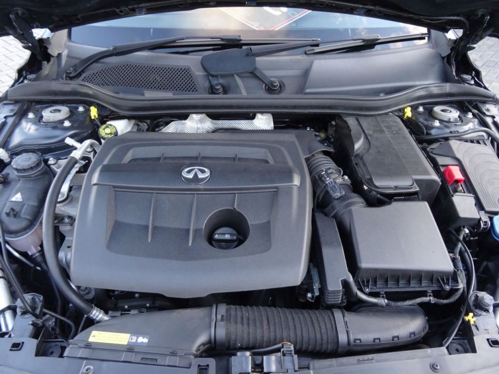 Used Infiniti Q30 2016 for sale - 76385571: Photo 12