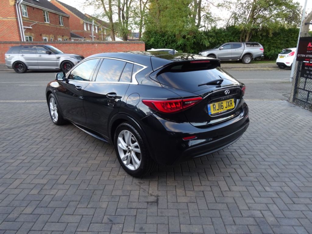 Used Infiniti Q30 2016 for sale - 76385571: Photo 5