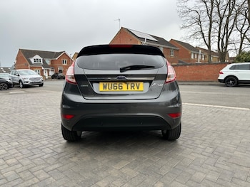 Used Ford Fiesta 2016 for sale - 78167772: Photo