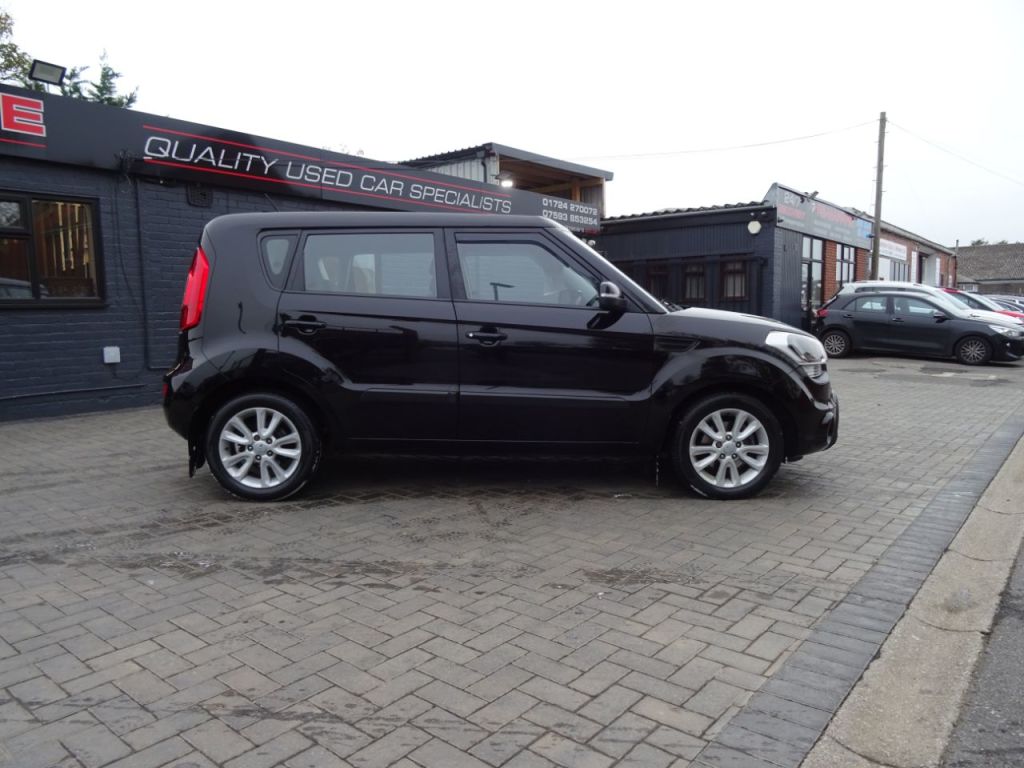 Used Kia Soul 2014 for sale - 76416390: Photo 2