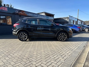 Used Nissan Qashqai 2016 for sale - 77516392: Photo