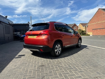 Used Peugeot 2008 2015 for sale - 79488782: Photo