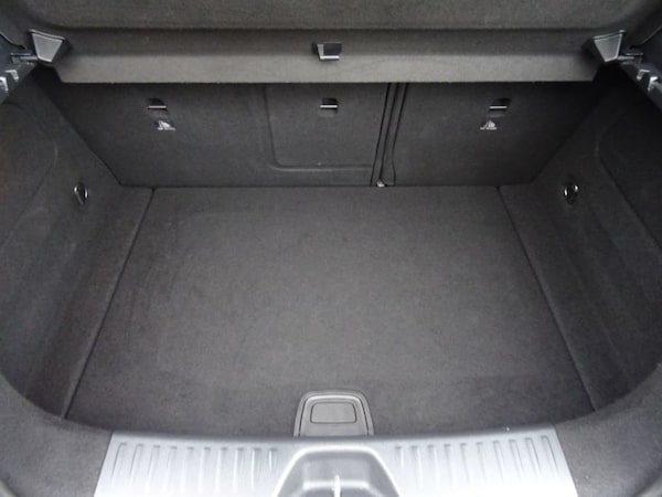 Used Mercedes-Benz A-Class 2015 for sale - 76303221: Photo 11
