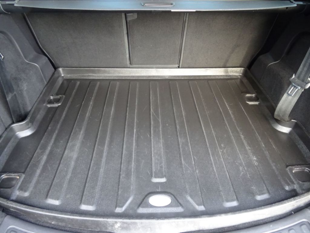 Used Land Rover Discovery Sport 2018 for sale - 77200612: Photo 11