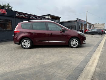 Used Renault Grand Scenic 2016 for sale - 79488776: Photo