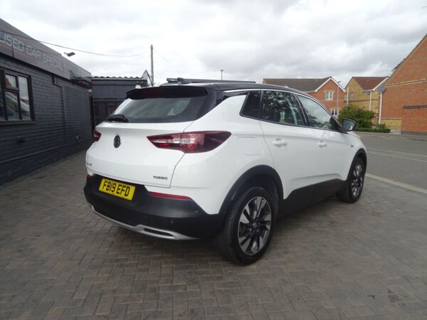 Used Vauxhall Grandland X 2019 for sale - 75716810: Photo 3