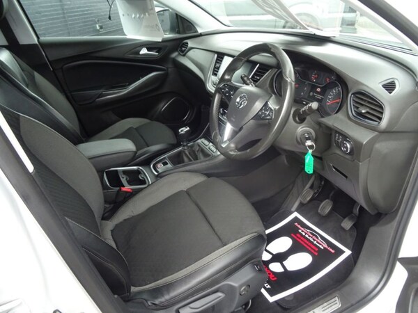Used Vauxhall Grandland X 2019 for sale - 75716810: Photo 9