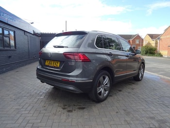 Used Volkswagen Tiguan 2016 for sale - 75875173: Photo
