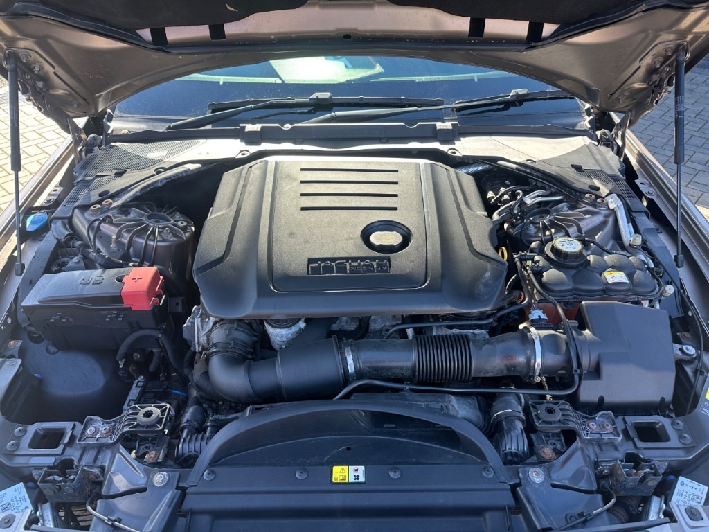 Used Jaguar XE 2017 for sale - 78025982: Photo 12