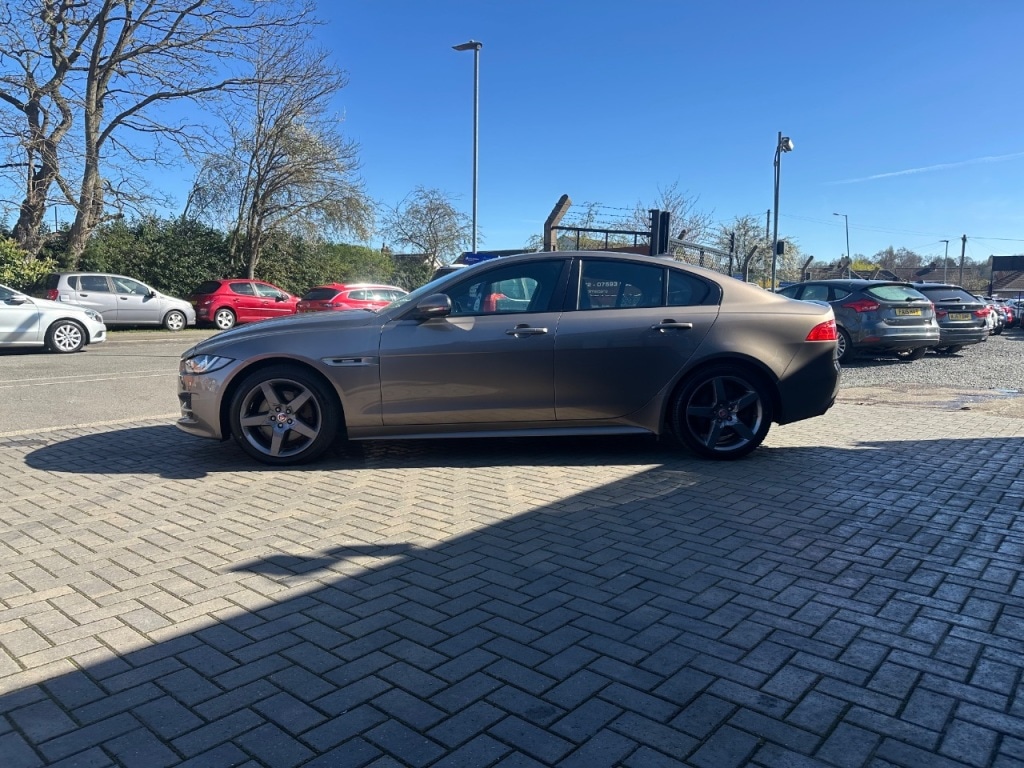 Used Jaguar XE 2017 for sale - 78025982: Photo 6