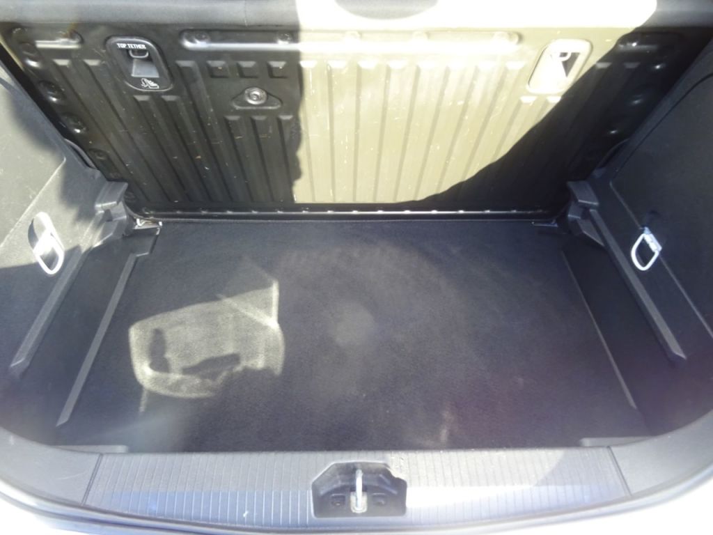 Used Vauxhall Corsa 2015 for sale - 76631223: Photo 11