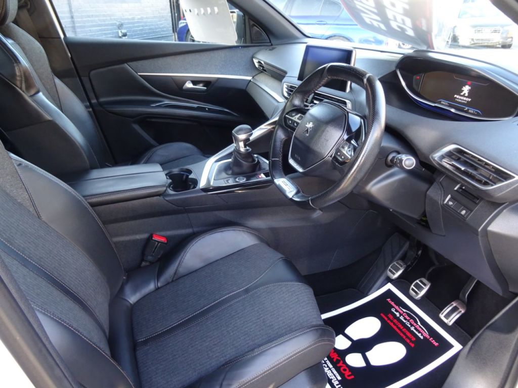 Used Peugeot 3008 2017 for sale - 76603800: Photo 9