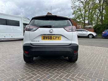 Used Vauxhall Crossland X 2018 for sale - 78628384: Photo