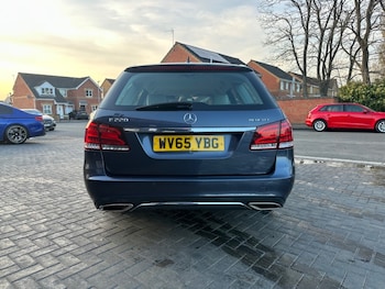 Used Mercedes-Benz E Class 2015 for sale - 78106057: Photo