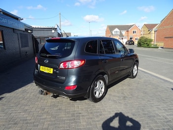 Used Hyundai Santa Fe 2011 for sale - 75869605: Photo