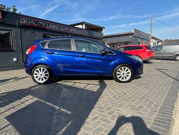 Used Ford Fiesta 2015 for sale - 78918750: Photo