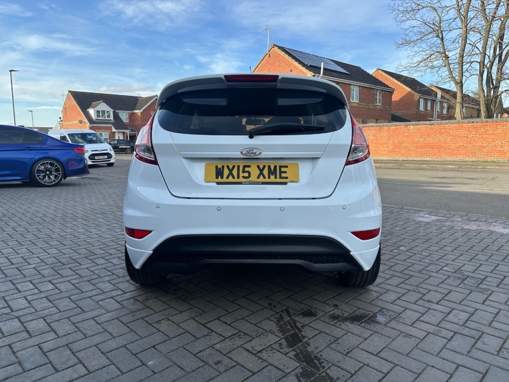 Used Ford Fiesta 2015 for sale - 77287314: Photo 4