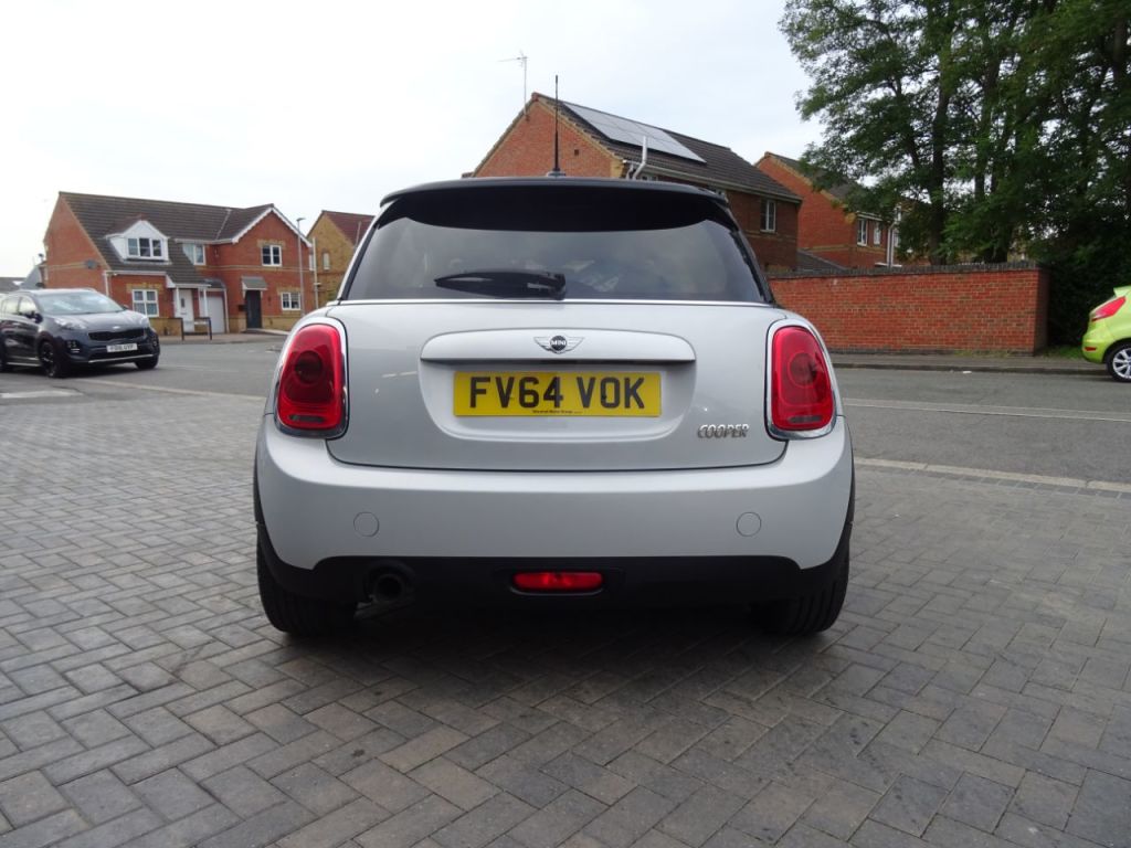 Used MINI Hatch 2014 for sale - 76147229: Photo 4
